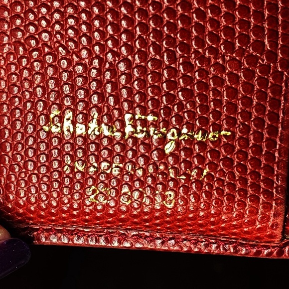 Vintage Ferragamo Lizard Leather Bifold w/COA - Picture 9 of 9